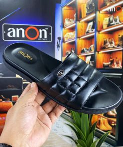 anOn Leather Slide Sandal S118_Black (Size: 09/43)